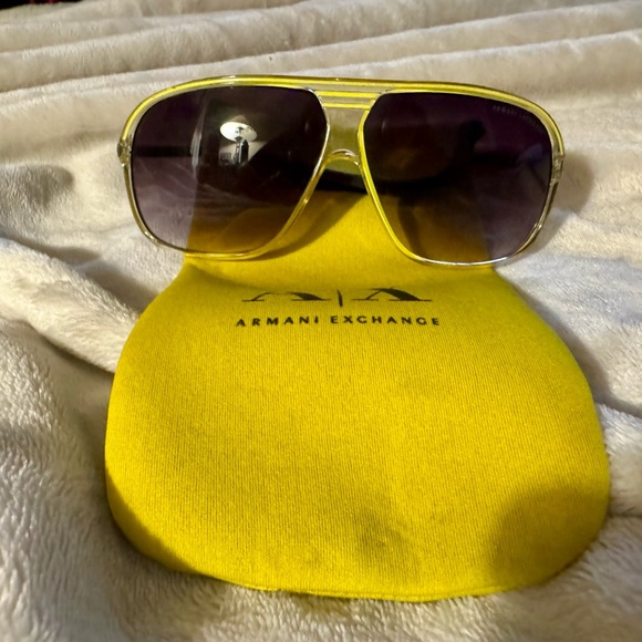 Vintage Men’s Armani Exchange sunglasses, black and yellow. - Picture 2 of 4